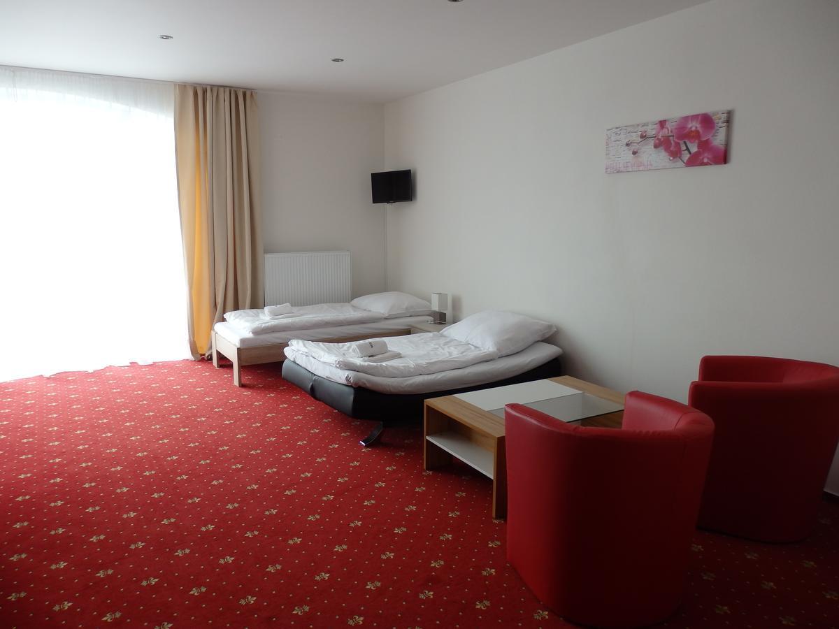 Rezidence Holsin Hotel Holsiny Phòng bức ảnh